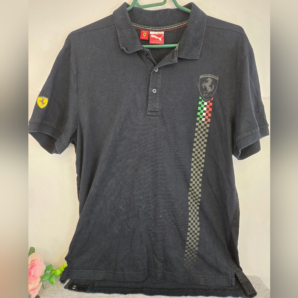 Vintage T-shirt Mens SCUDERIA FERRARI,  V  Neck, Black, F1 Formula‎ One, Size L